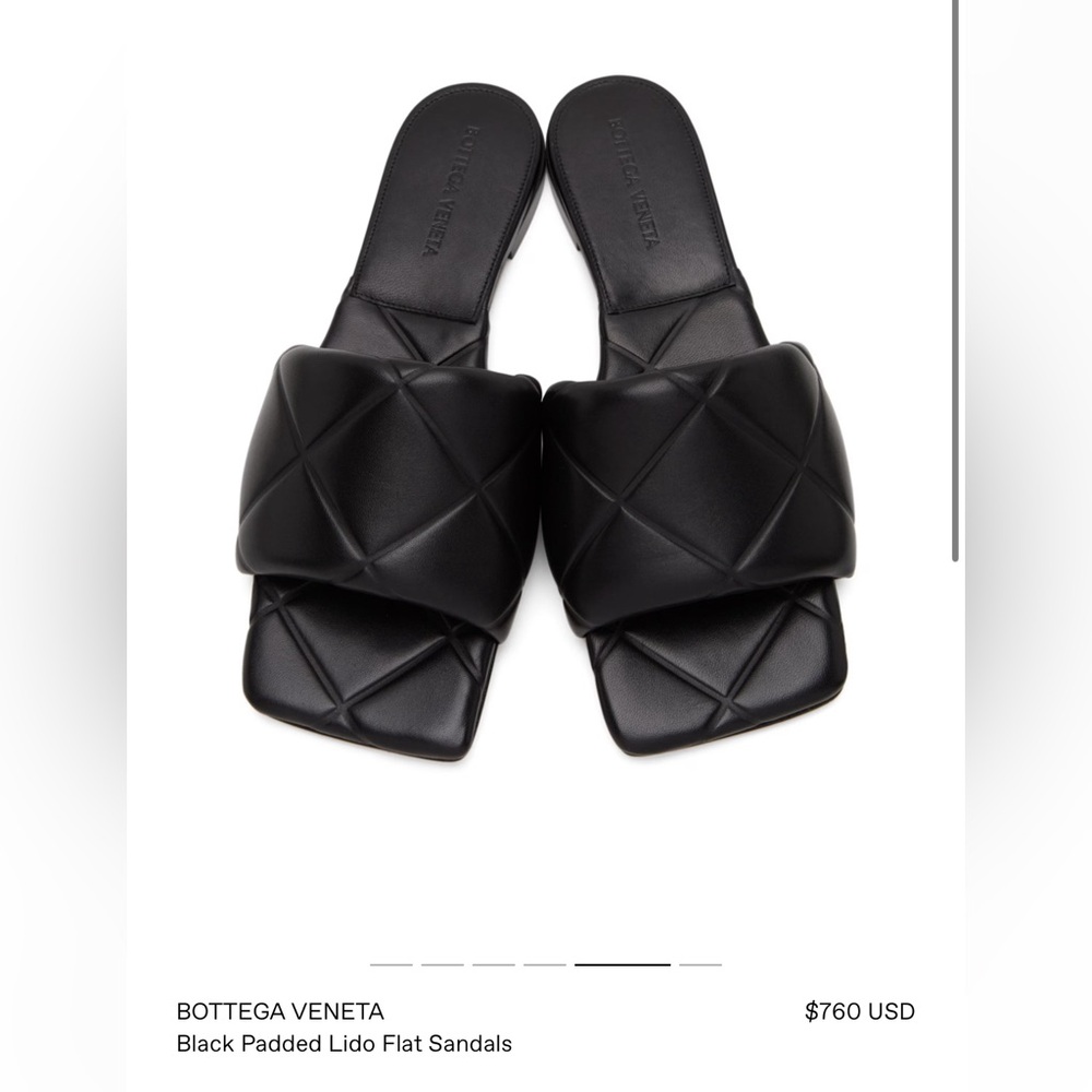 BOTTEGA VENETA
Black Padded Lido Flat Sandals